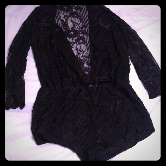 Sweet Nothings Romper - Picture 1 of 4